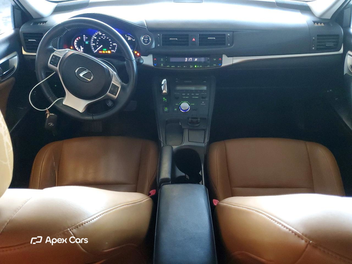Lexus CT 2013