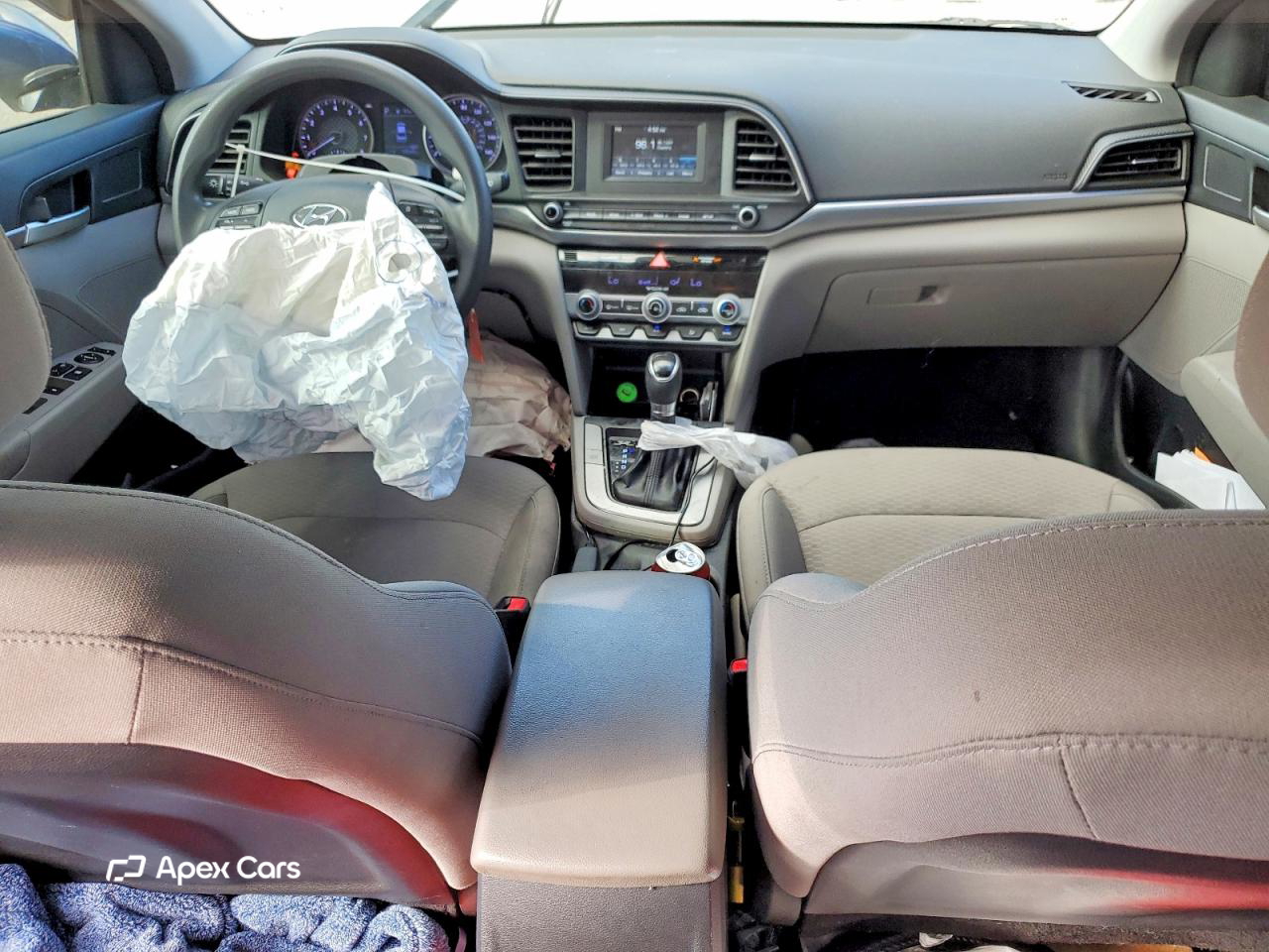 Hyundai Elantra 2020