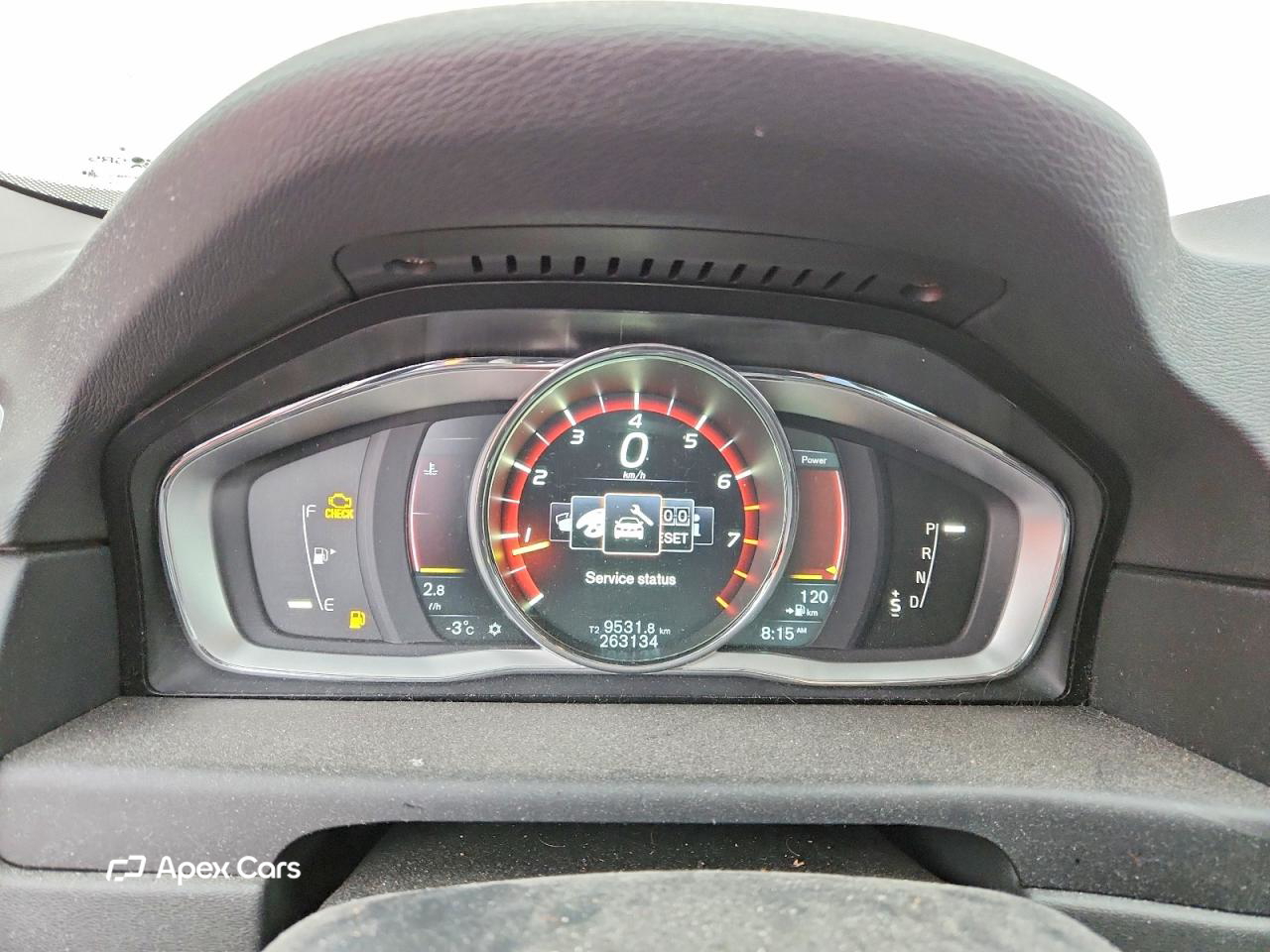 Volvo XC70 2015