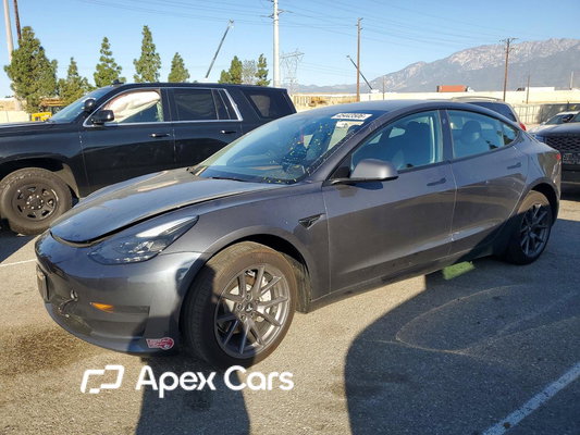 Tesla Model 3 2023 - Image 1 of 12