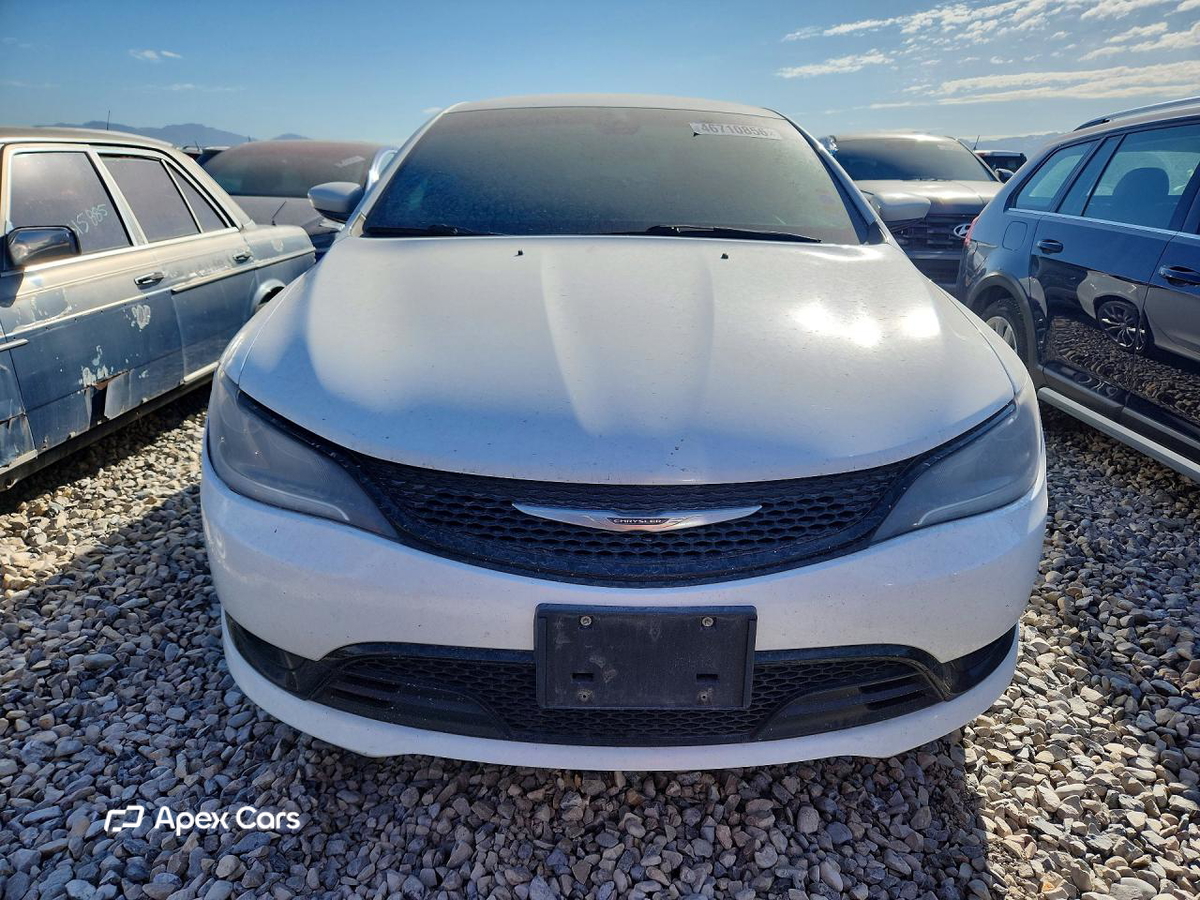 Chrysler 200 2015
