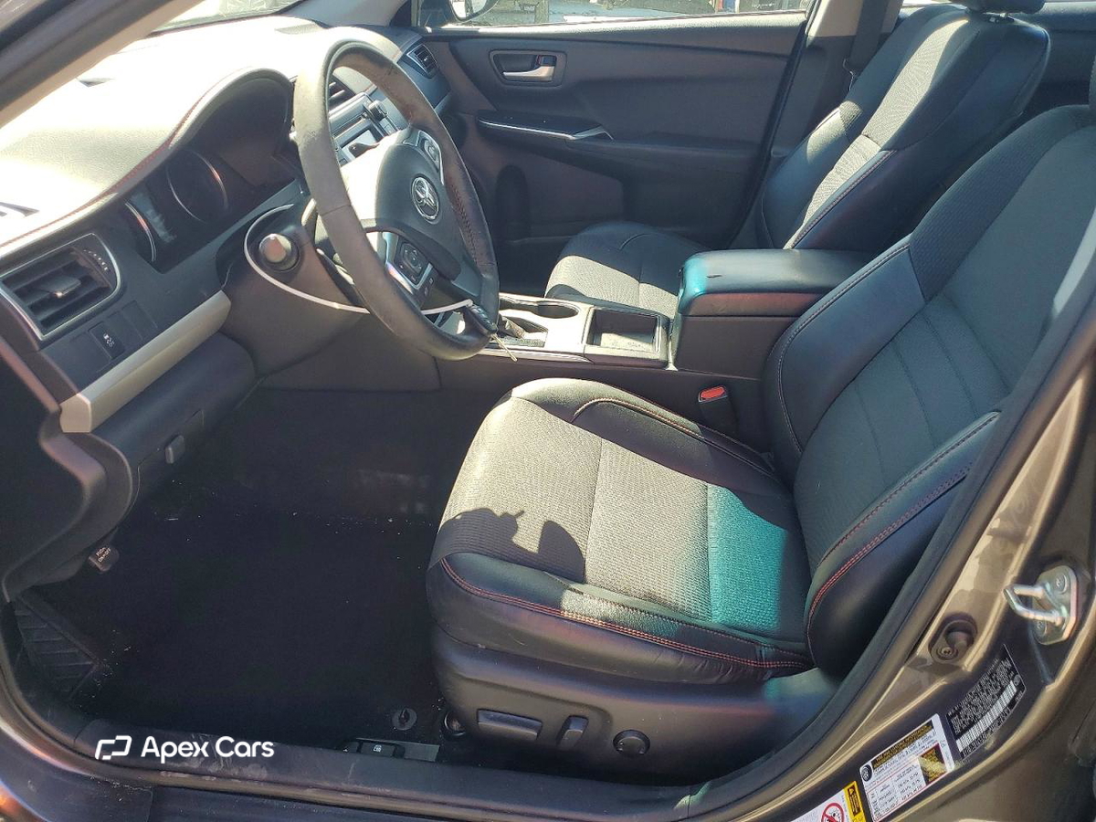 Toyota Camry 2017