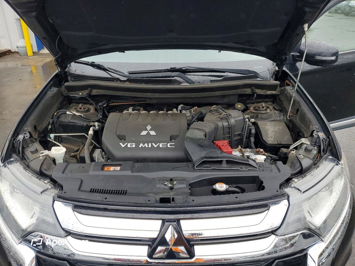 Mitsubishi Outlander 2016