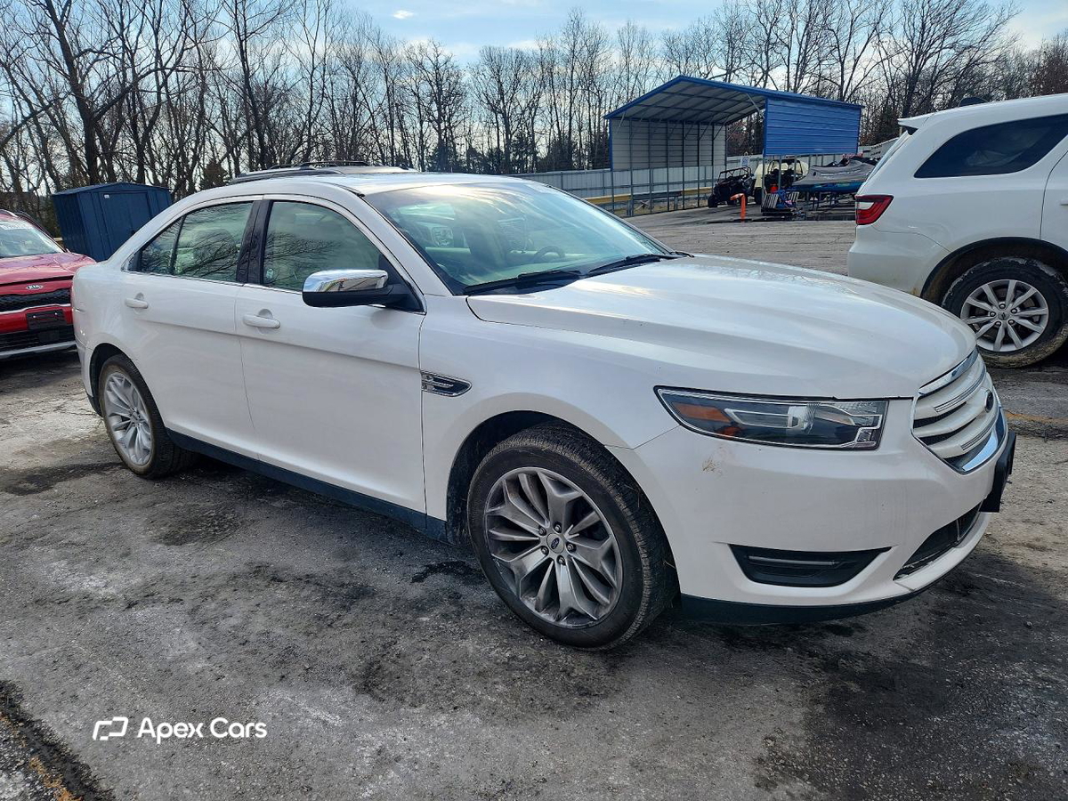 Ford Taurus 2016