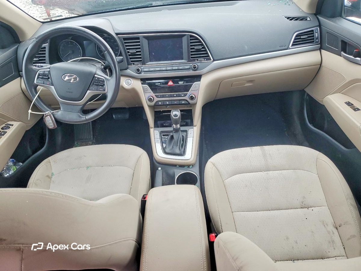 Hyundai Elantra 2017