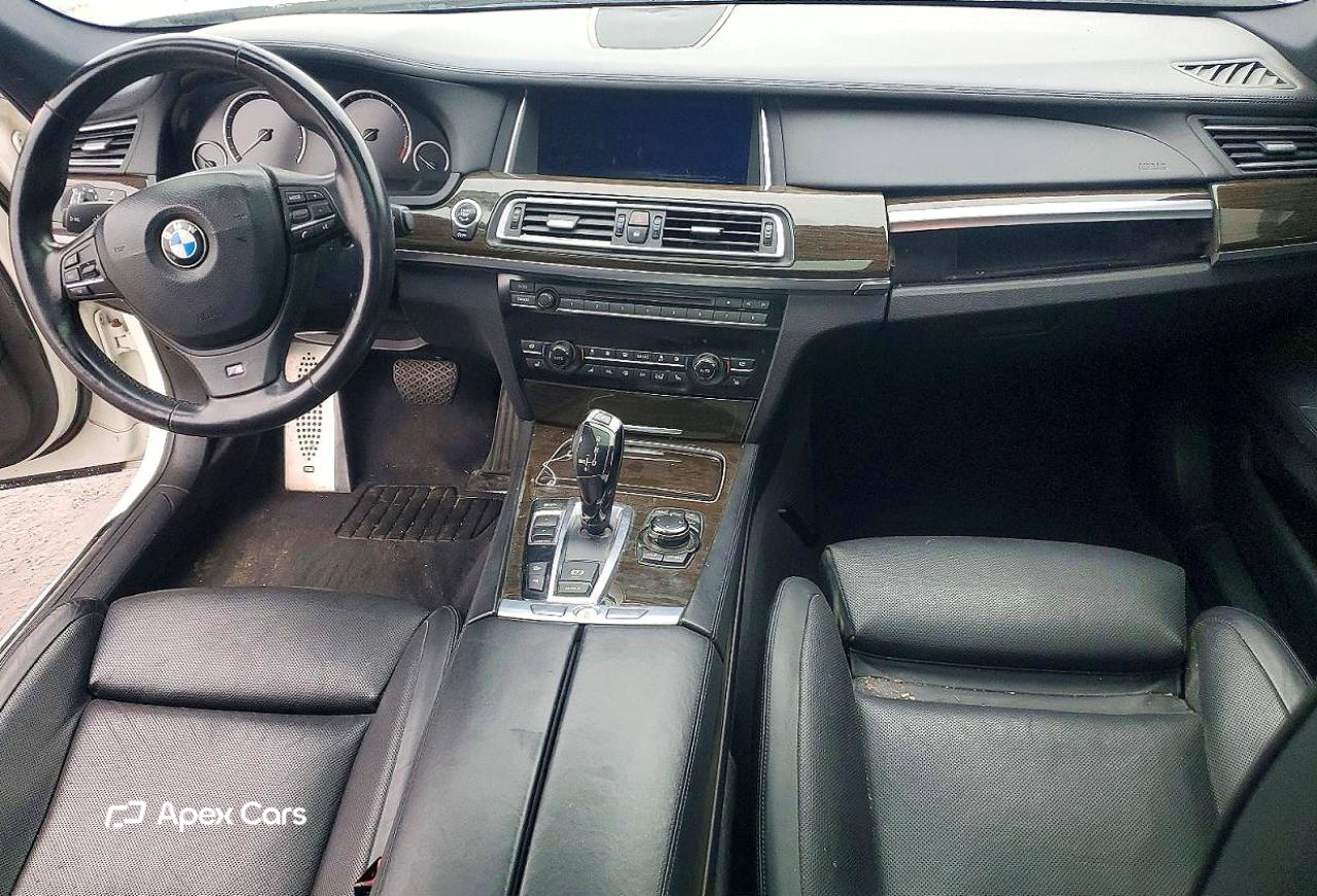 BMW Series 7 2013