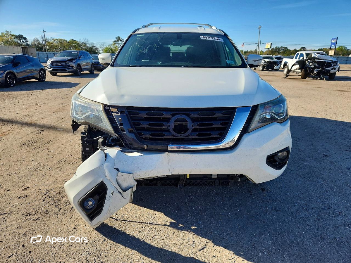 Nissan Pathfinder 2018