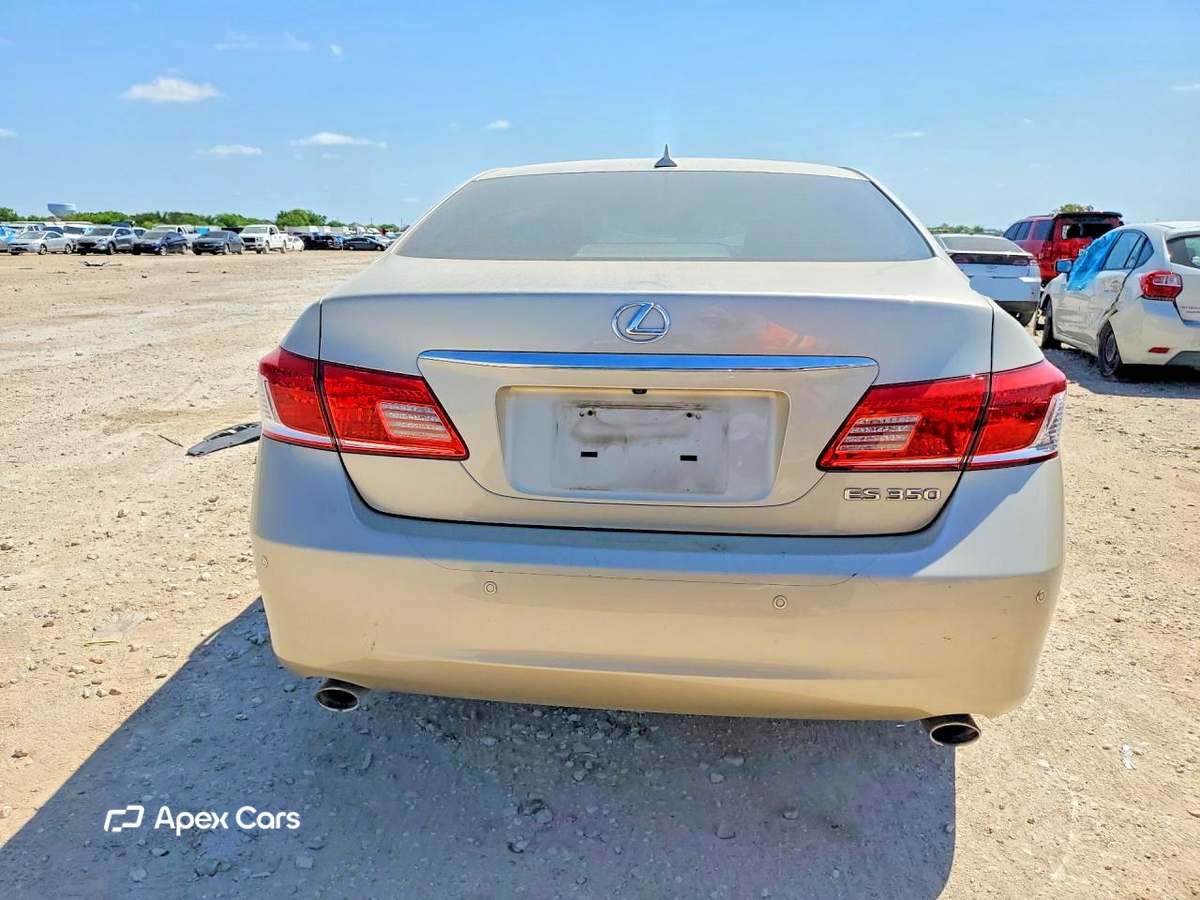 Lexus ES 2012
