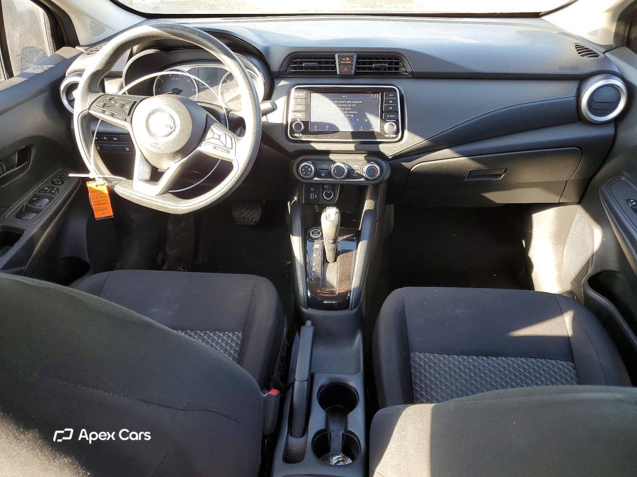 Nissan Versa 2021