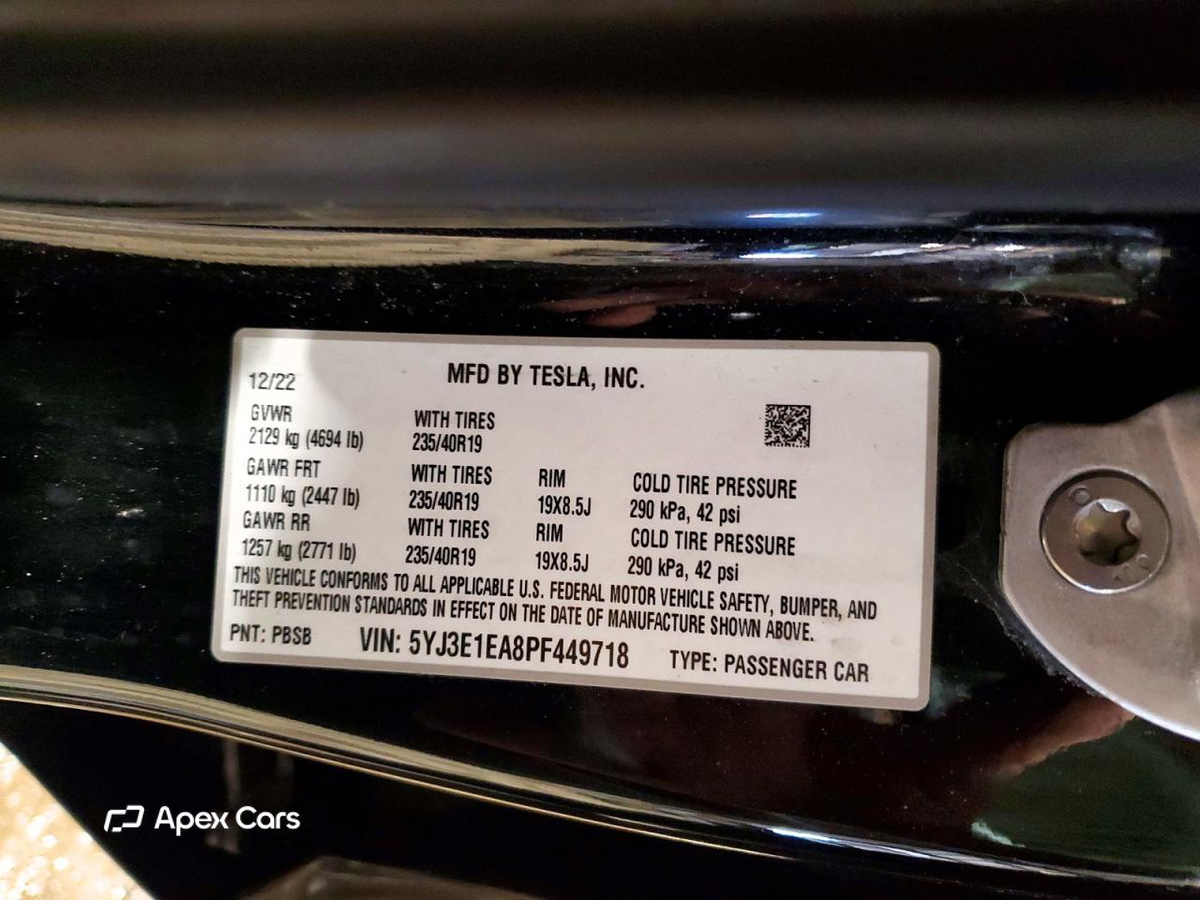 Tesla Model 3 2023