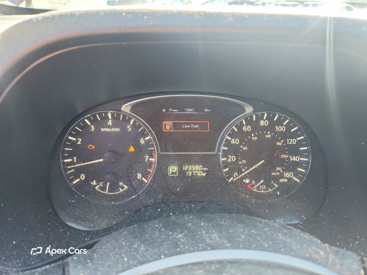 Nissan Pathfinder 2014
