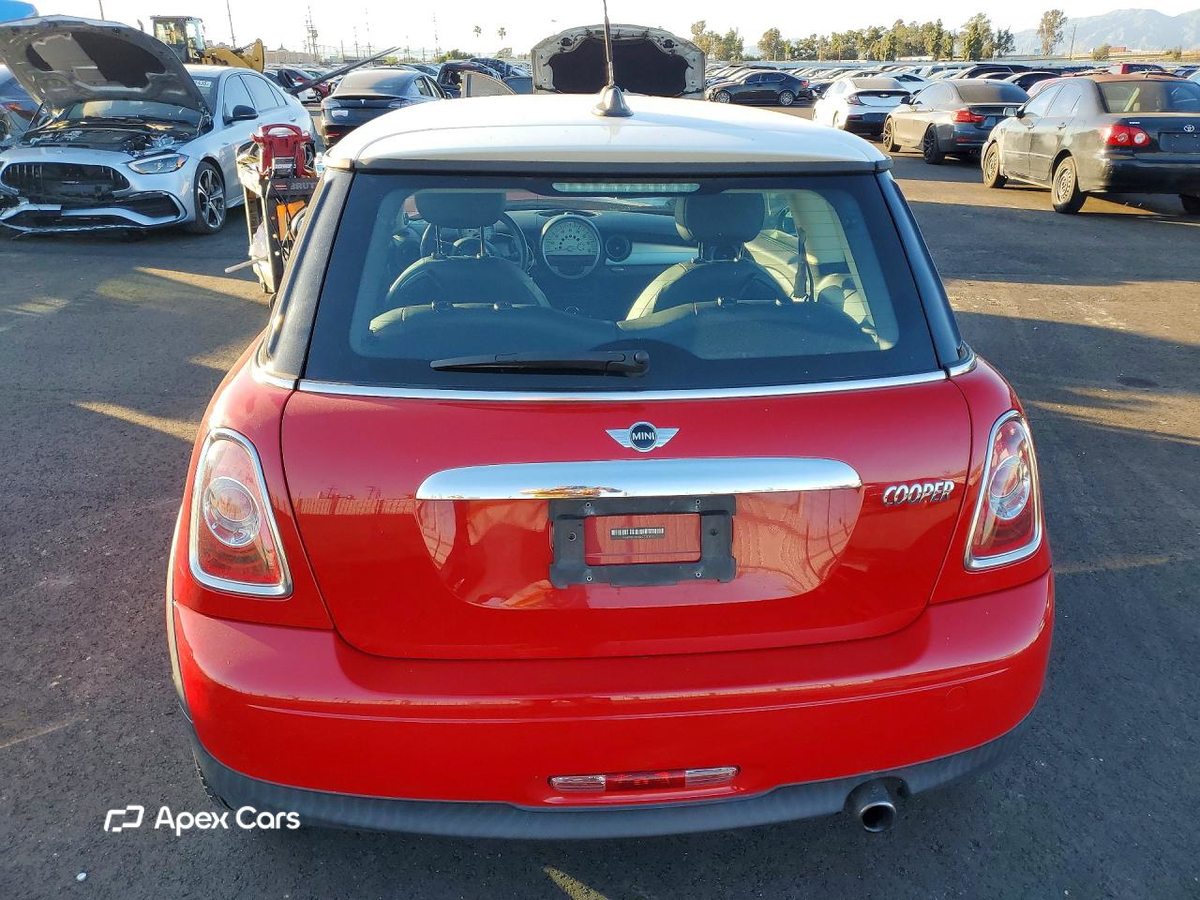 MINI Cooper 2012