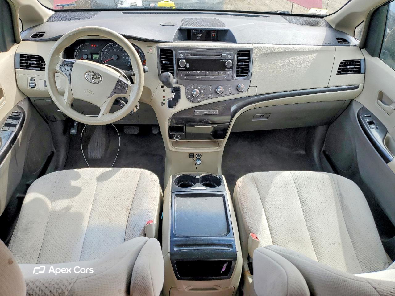 Toyota Sienna 2011