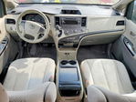 Toyota Sienna 2011