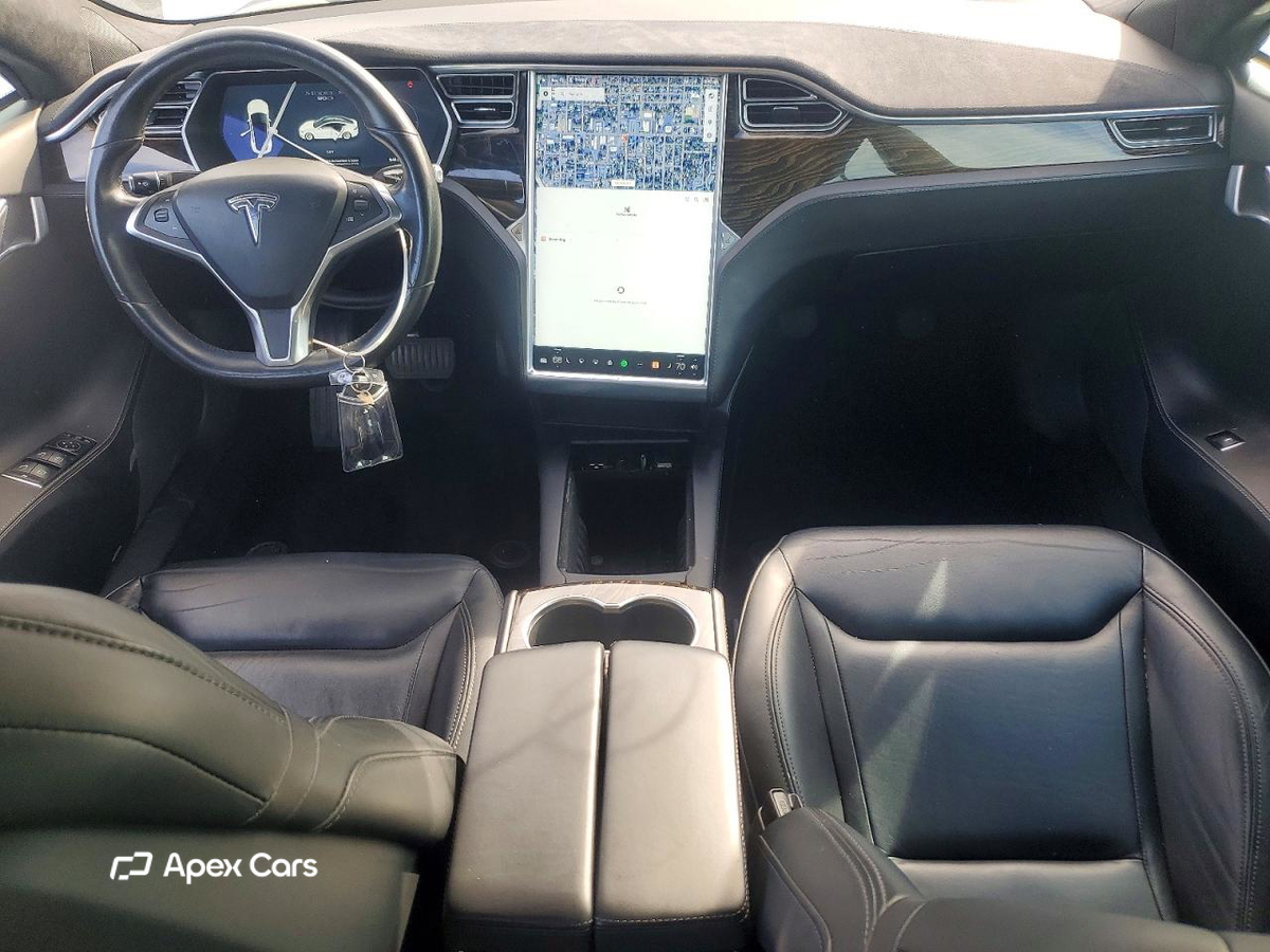 Tesla Model S 2016