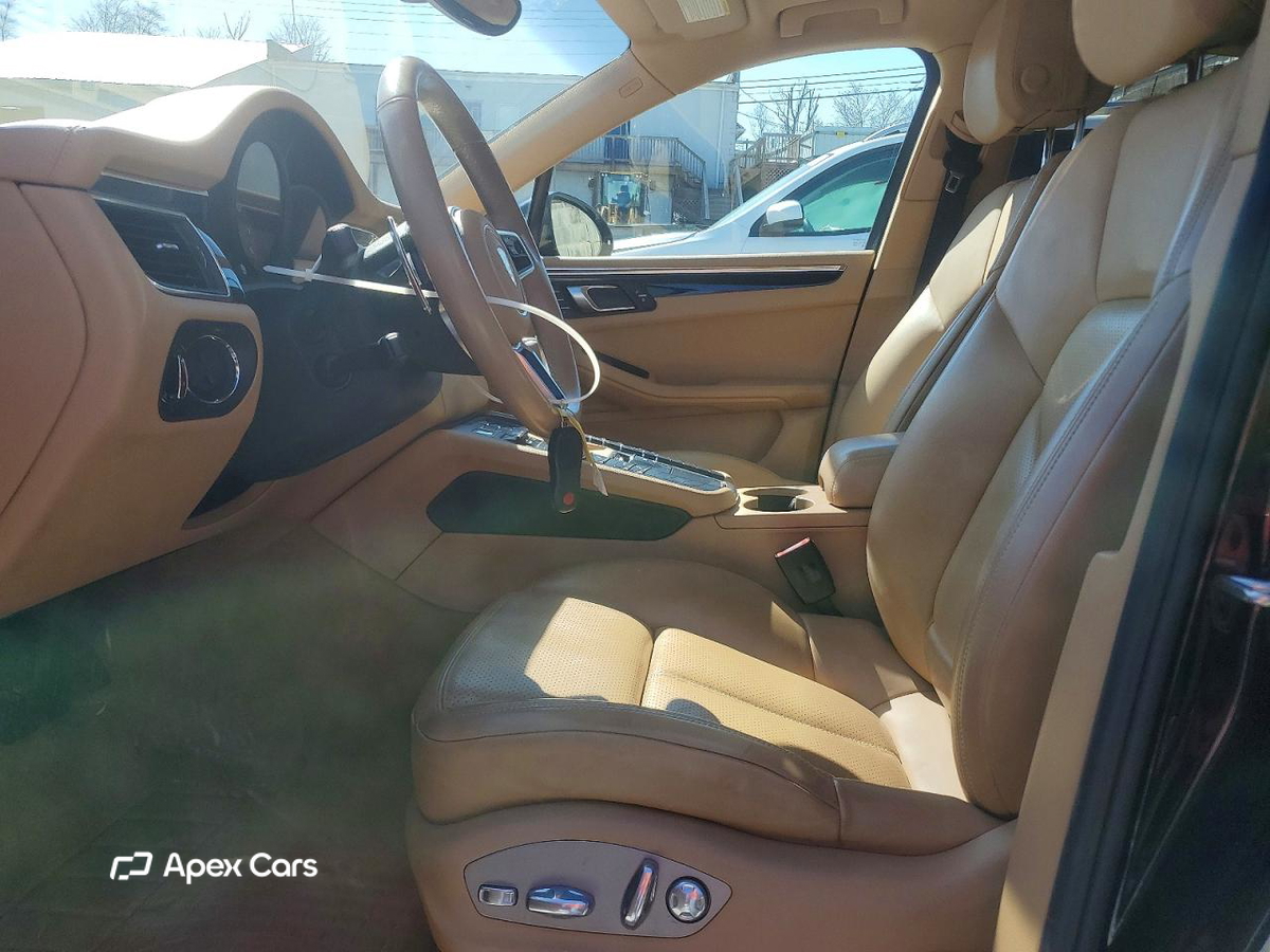 Porsche Macan 2016