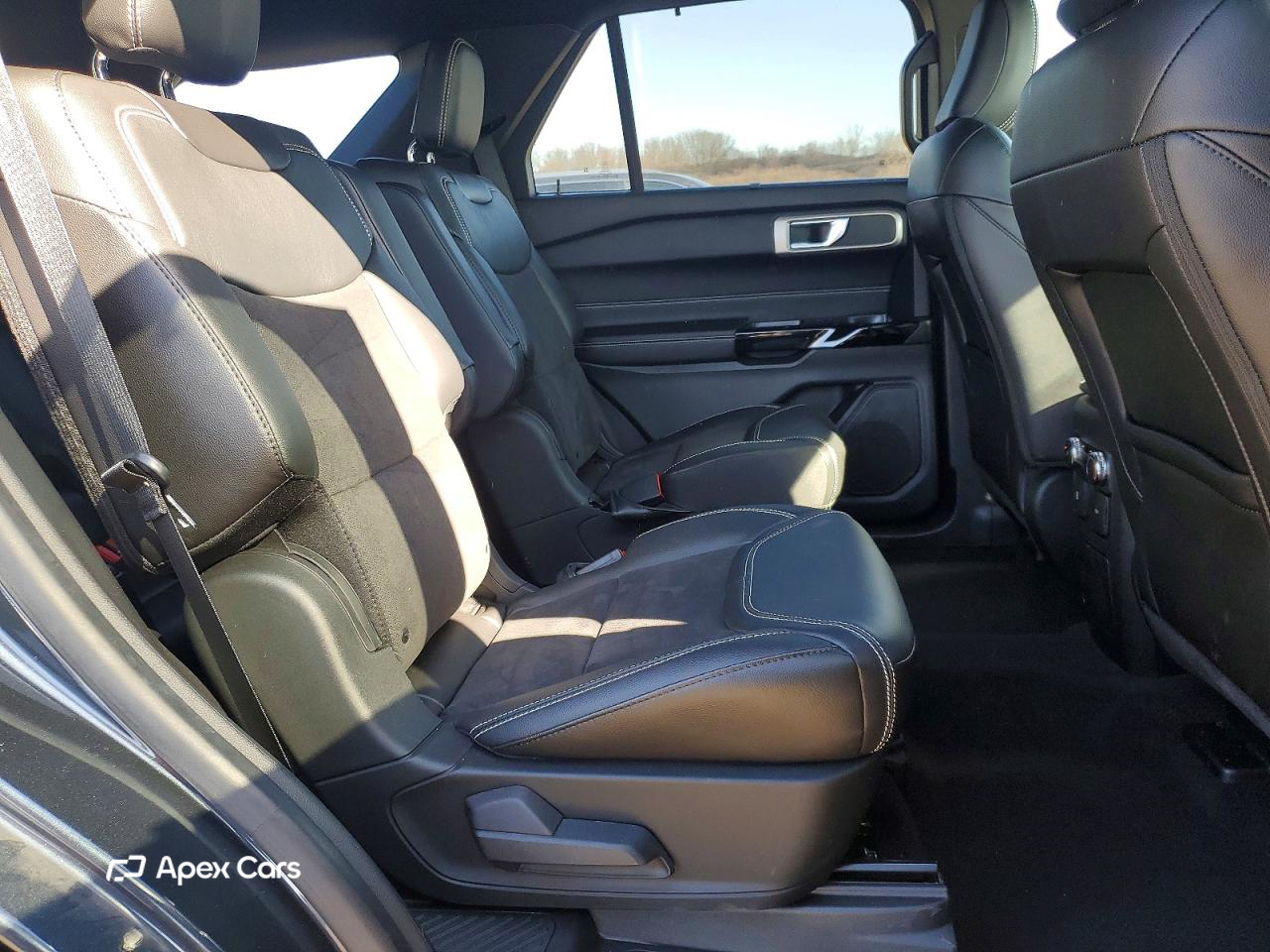 Ford Explorer 2022