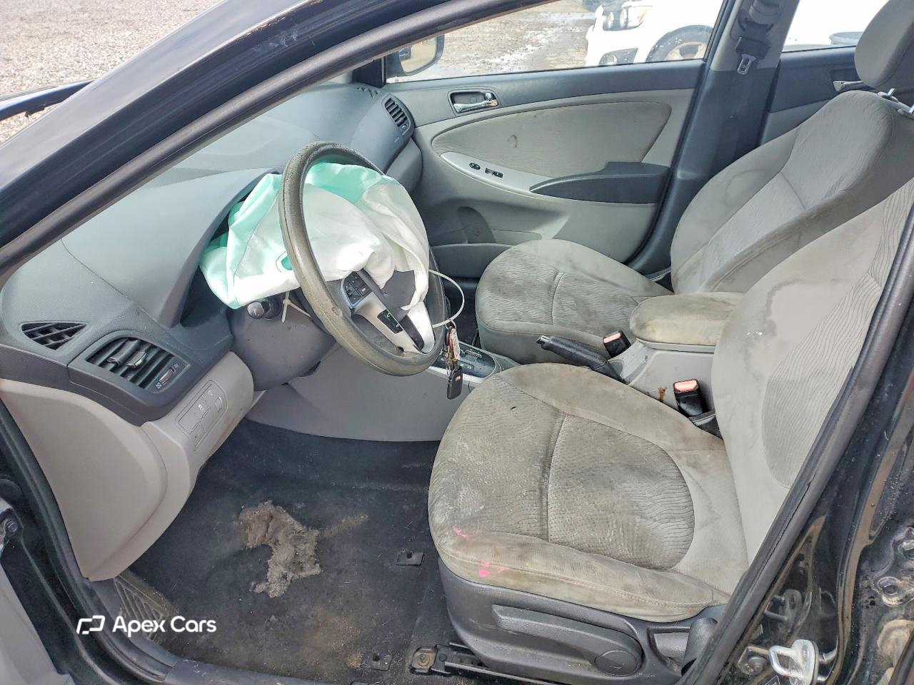 Hyundai Accent 2013