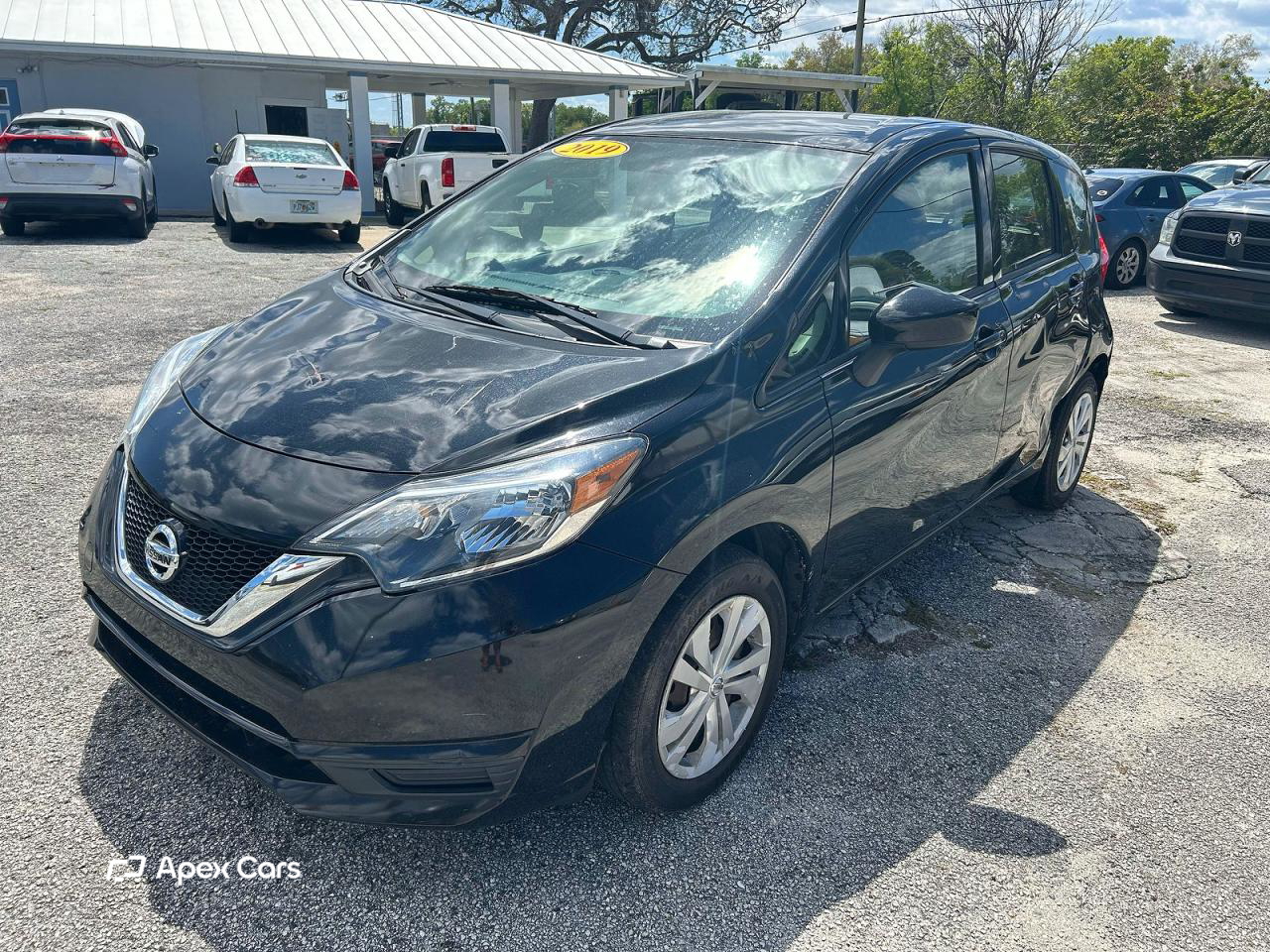 Nissan Versa 2019