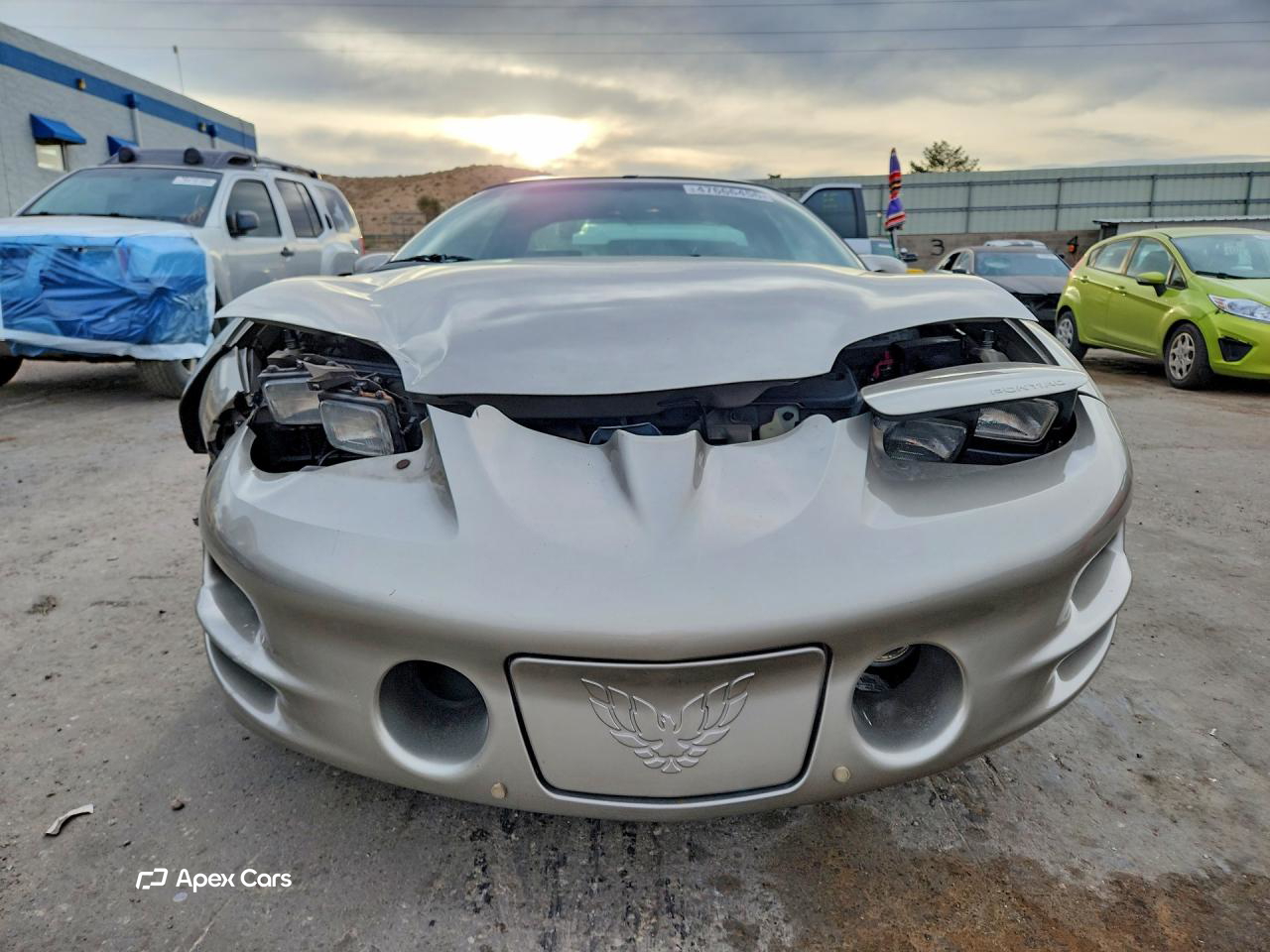 Pontiac Firebird 2000