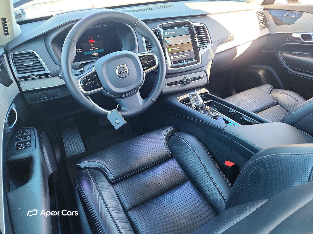 Volvo XC90 2025