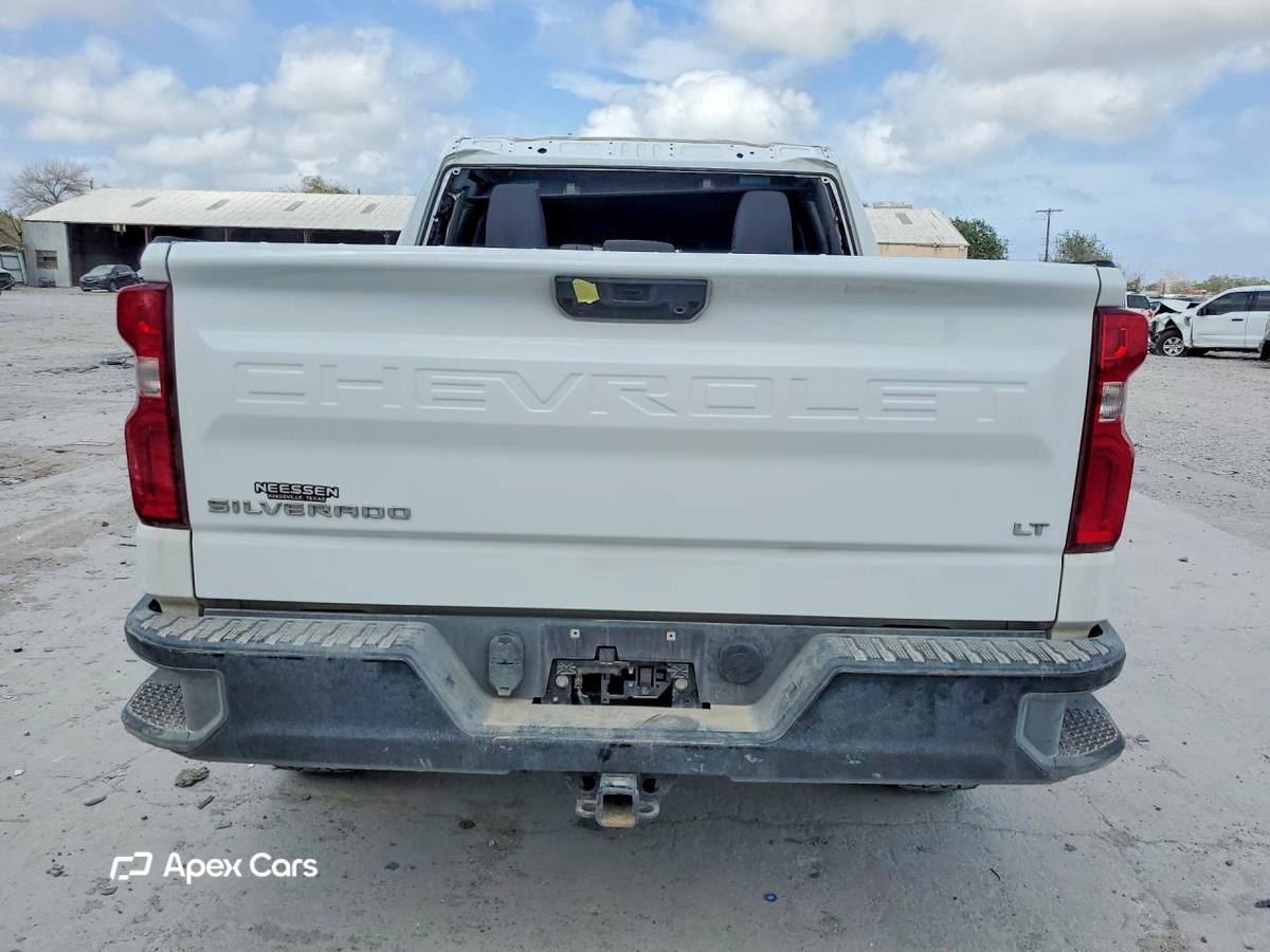 Chevrolet Silverado 2023