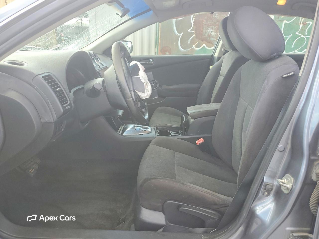 Nissan Altima 2011