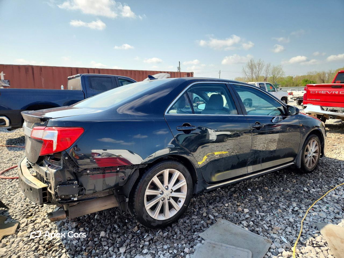 Toyota Camry 2012