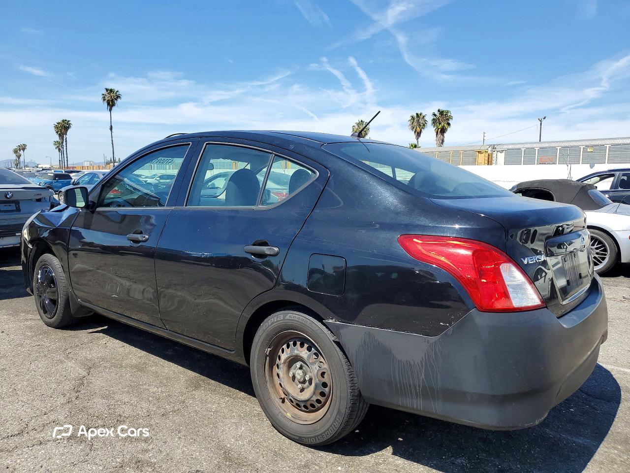 Nissan Versa 2016
