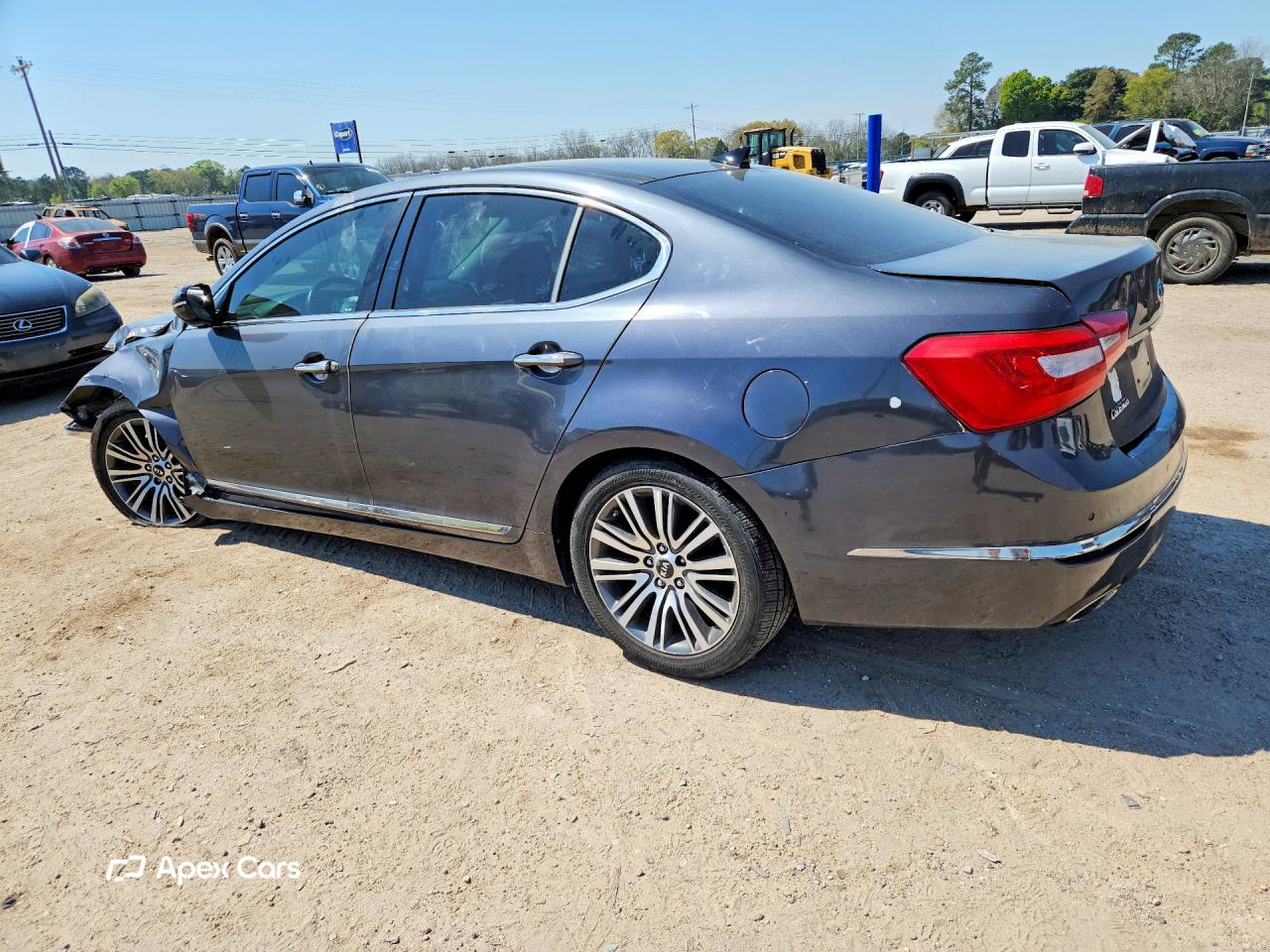 Kia Cadenza 2015