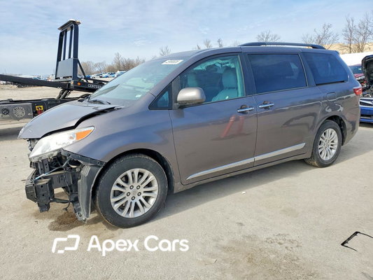 Toyota Sienna 2016 - Image 1 of 5
