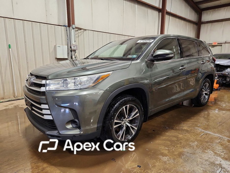 Toyota Highlander 2017 - Image 1 of 5