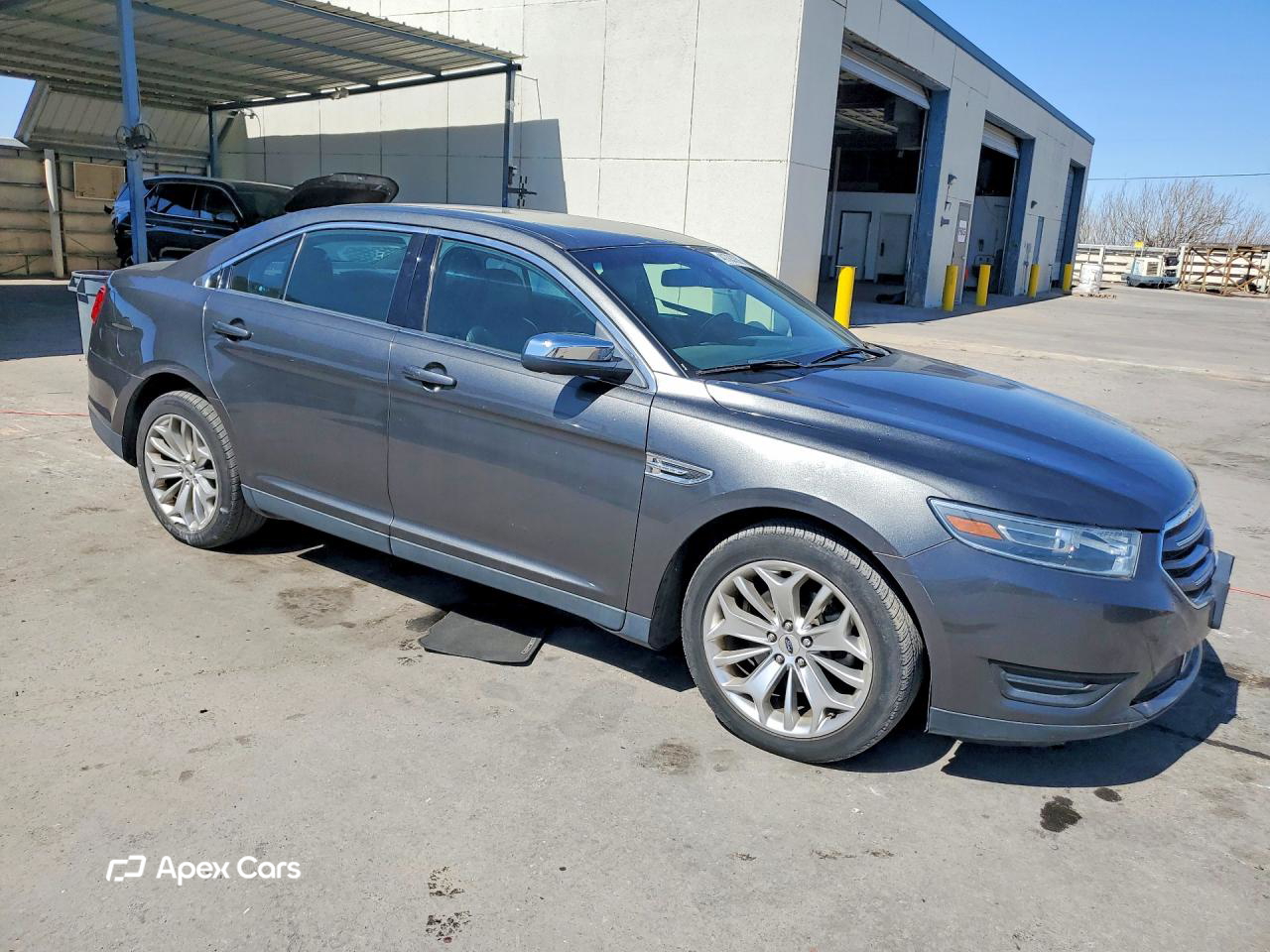 Ford Taurus 2019