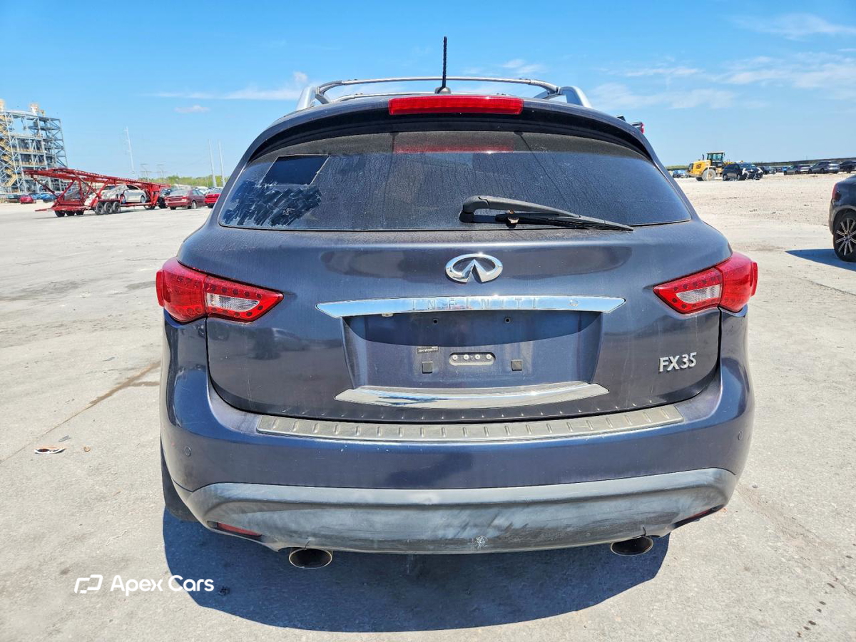 Infiniti FX 2010