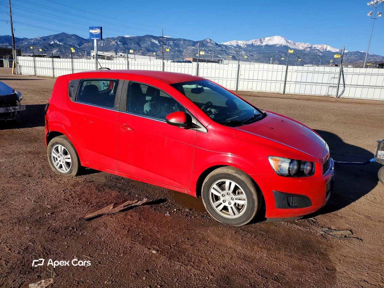 Chevrolet Sonic 2015