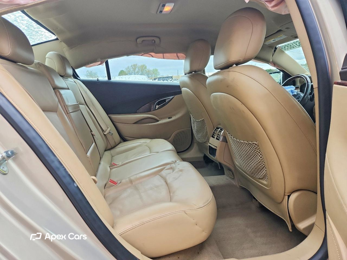 Buick LaCrosse 2012