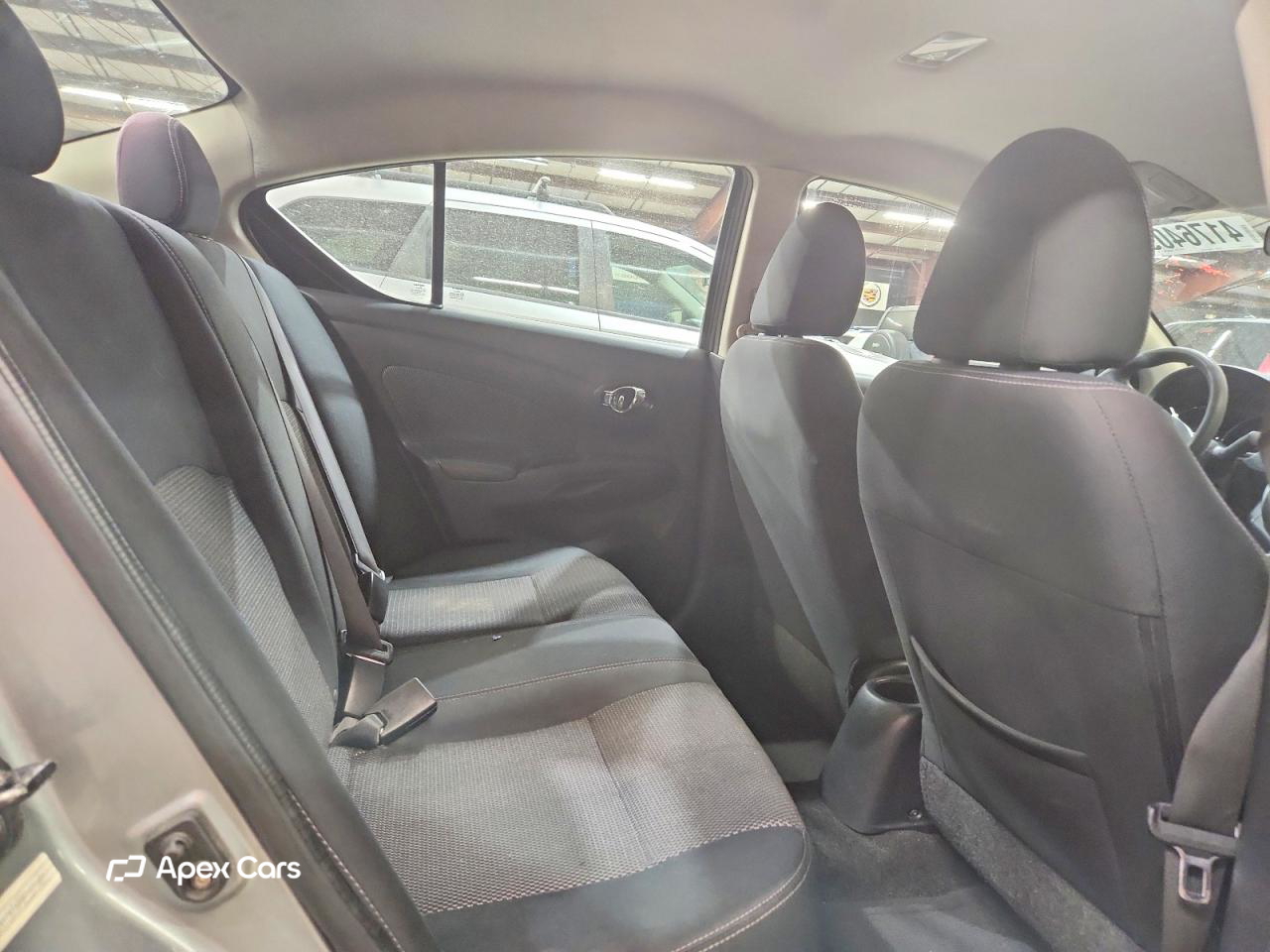 Nissan Versa 2014
