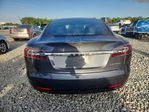 Tesla Model S 2020