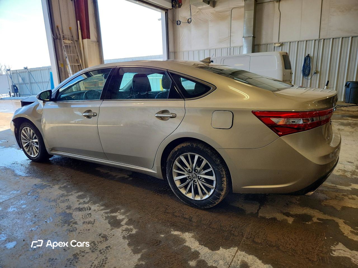 Toyota Avalon 2016