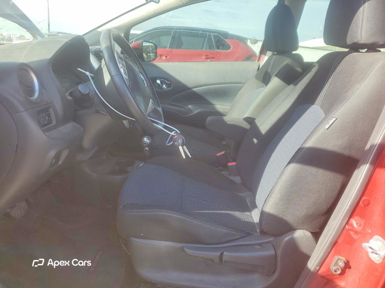 Nissan Versa 2016