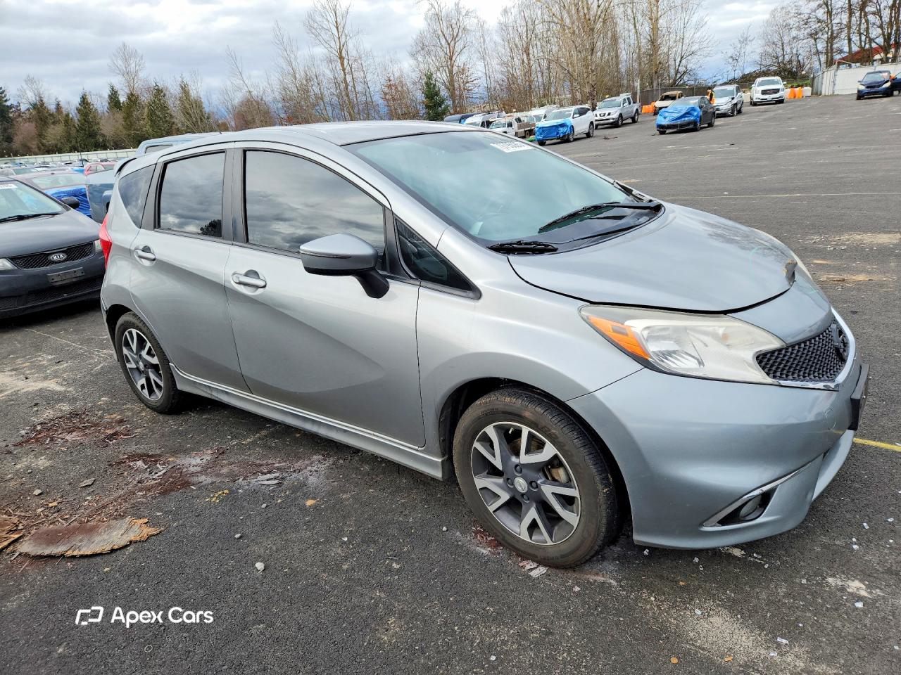 Nissan Versa 2015