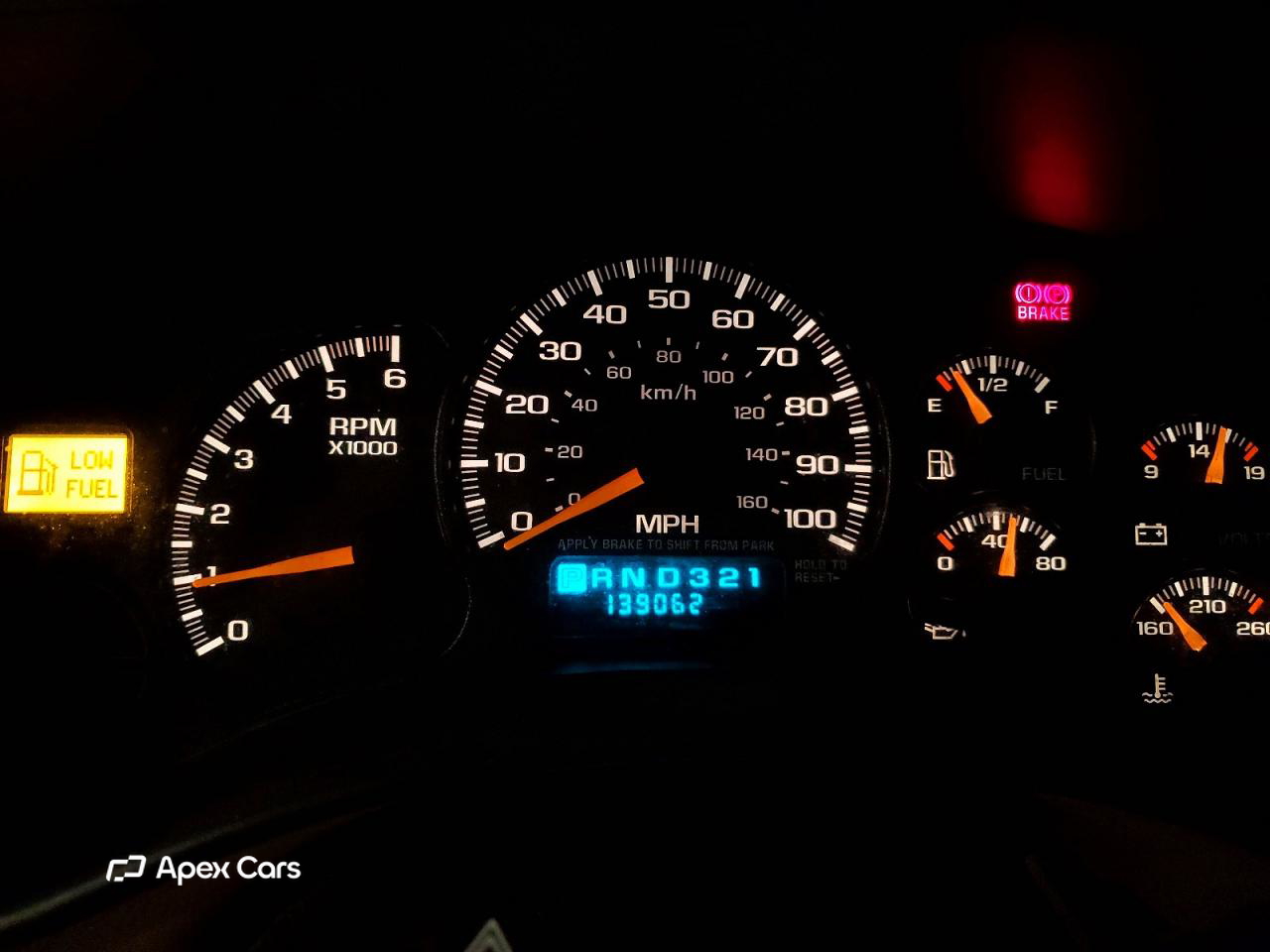 Suburban 2000