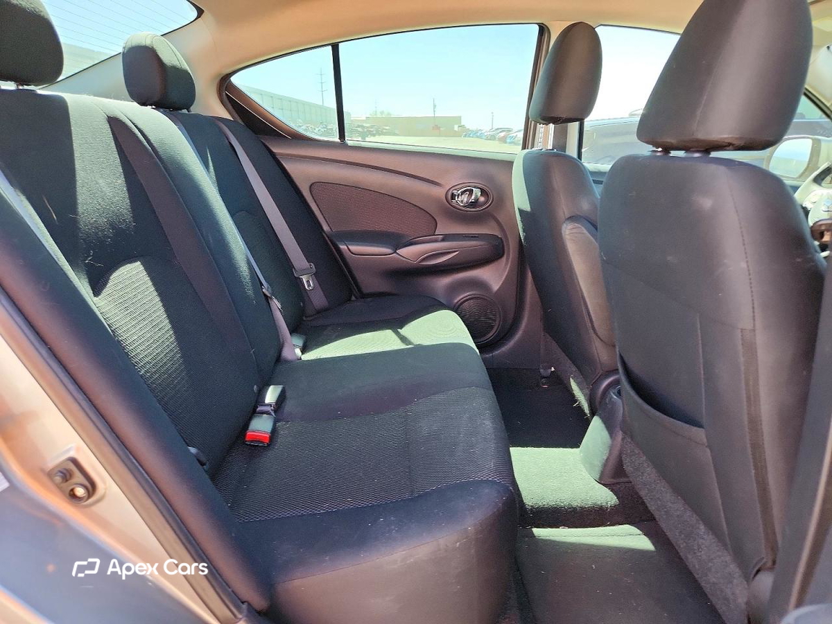 Nissan Versa 2013