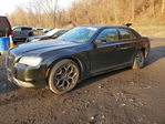 Chrysler 300 2016