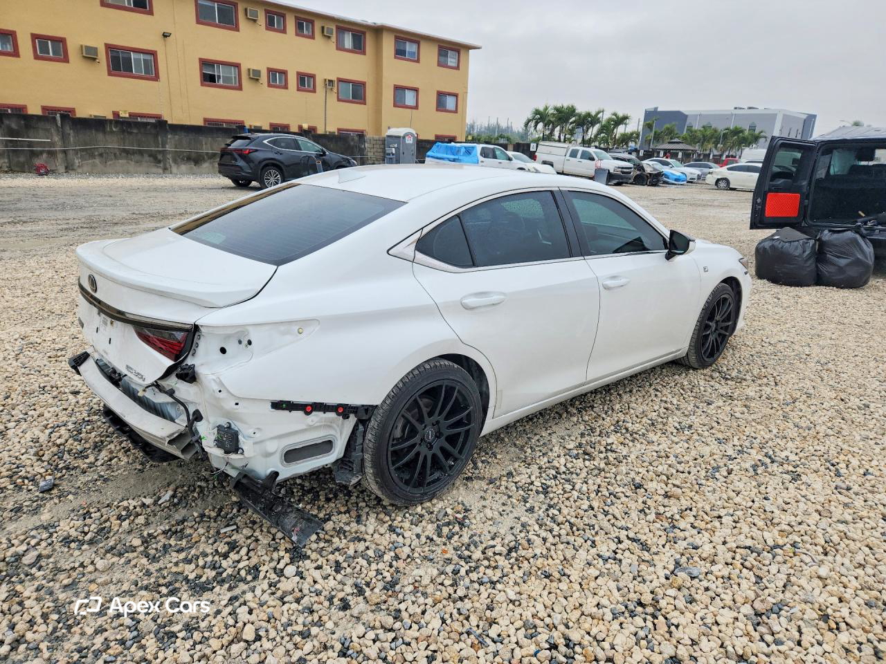 Lexus ES 2019