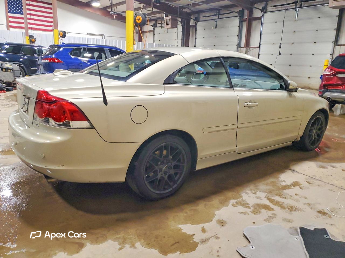 Volvo C70 2007