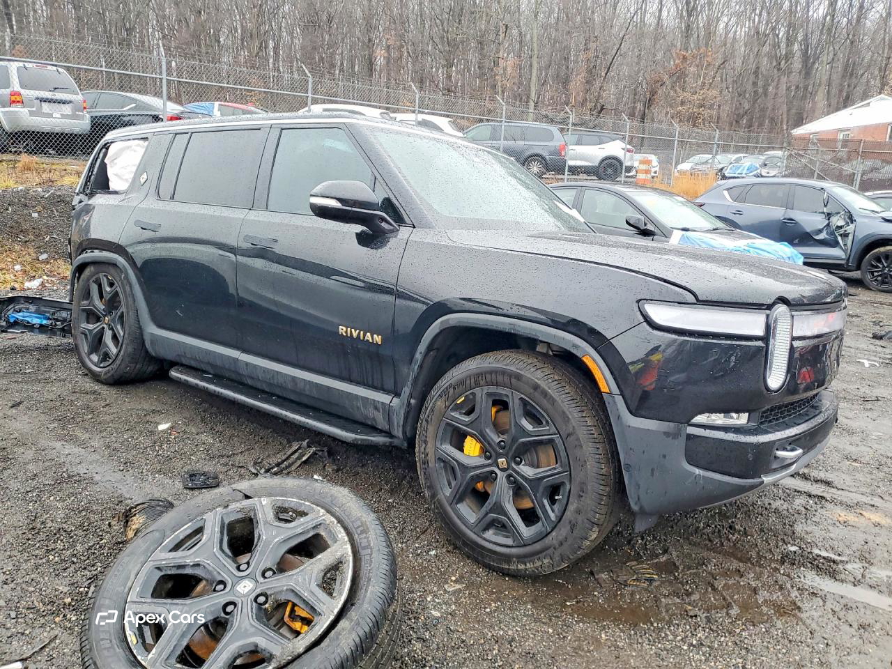 Rivian R1S 2023