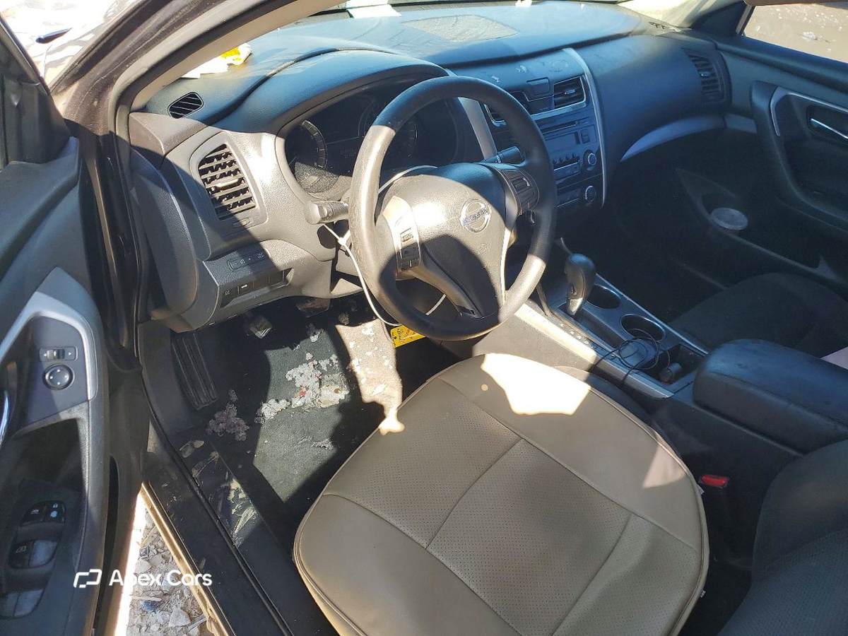 Nissan Altima 2015