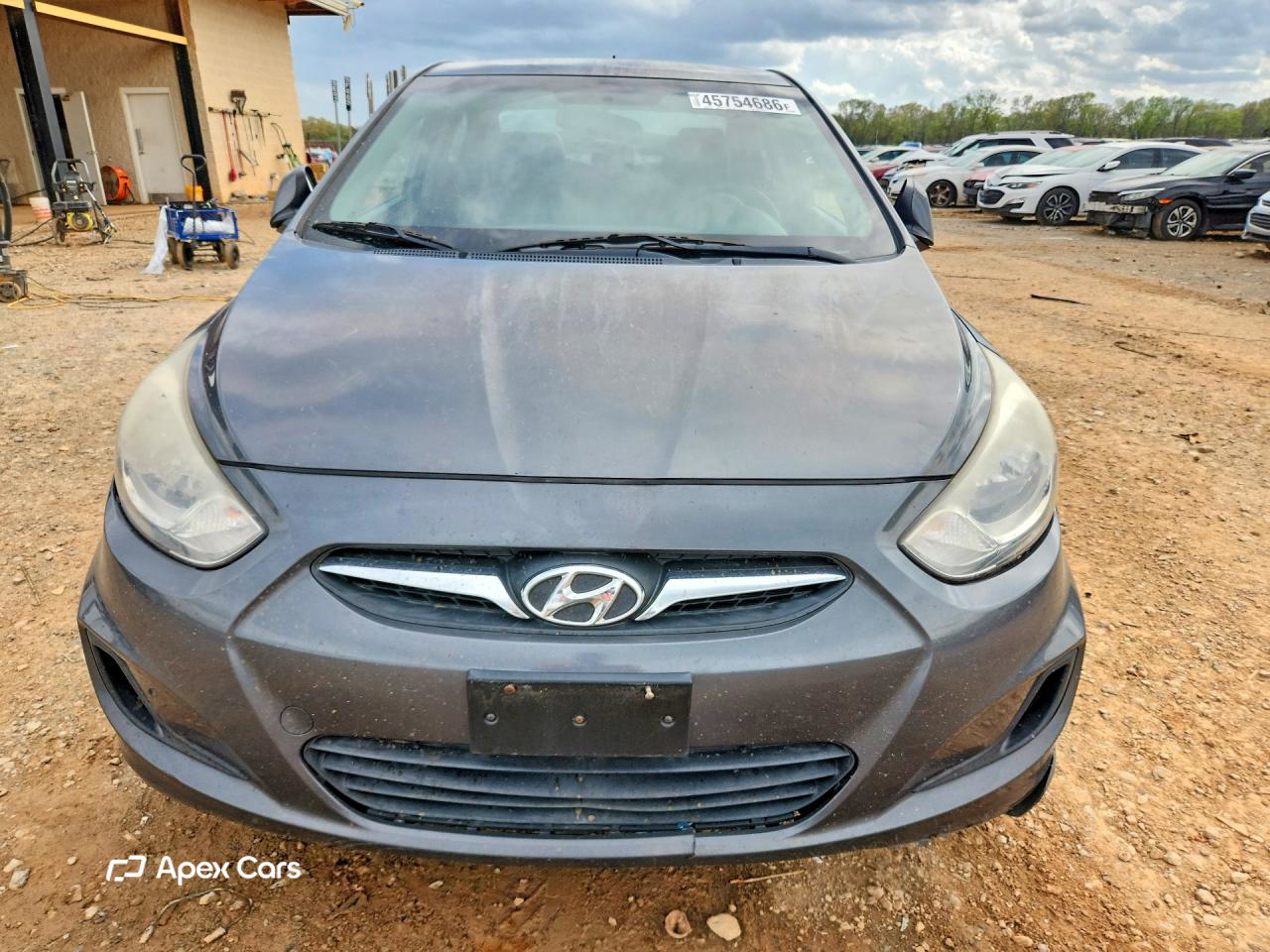 Hyundai Accent 2012