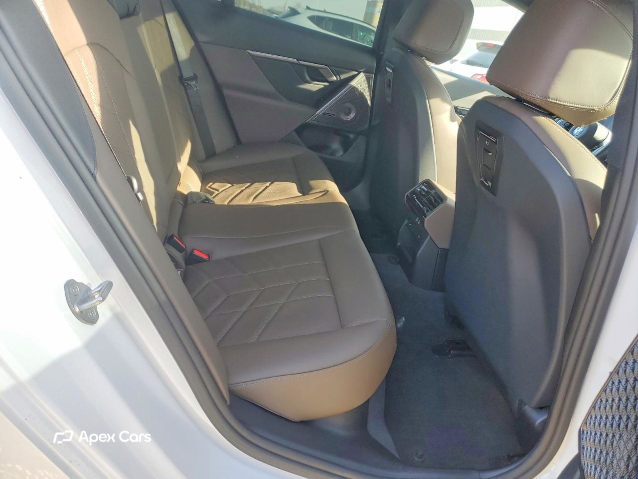 BMW i5 2024